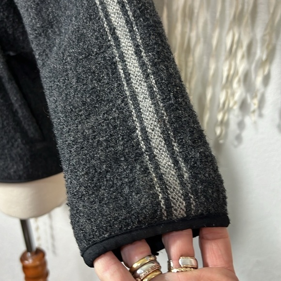 Woolrich Gray Wool Zip Front Jacket Size Small - Picture 4 of 13